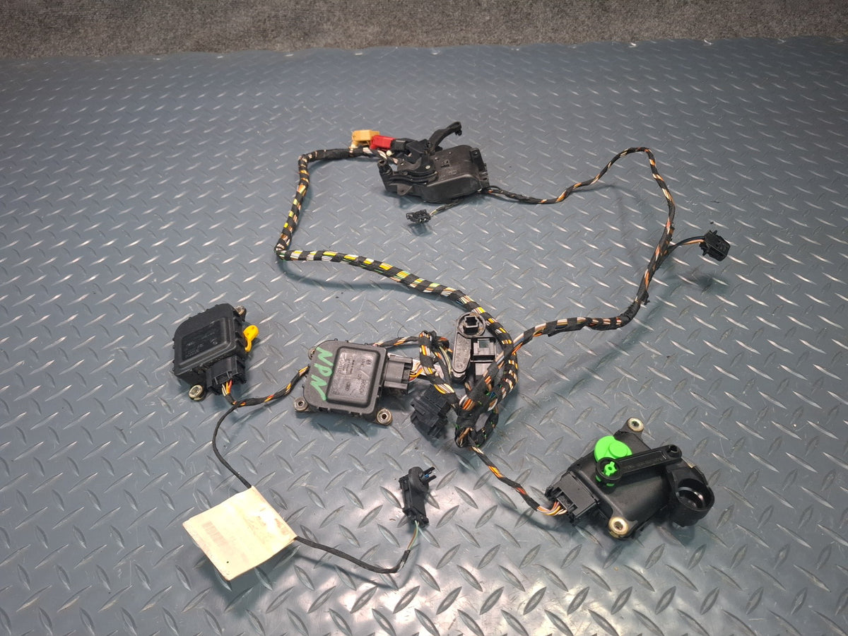 1999-2004 Porsche 911 996 A/C Heater Flap Servo Door Actuator Motor Wiring Set