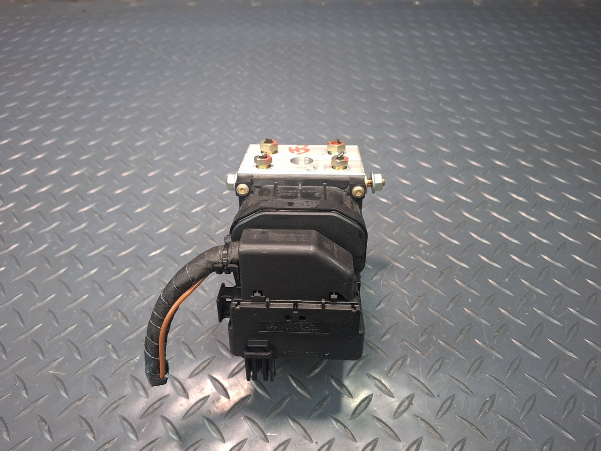 1999-2004 Porsche 911 996 Anti Lock Brake ABS Pump Module 0273004178