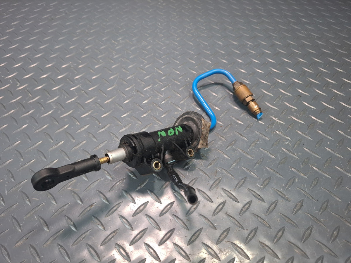 1999-2005 Porsche 911 996 Manual Transmission Clutch Master Cylinder