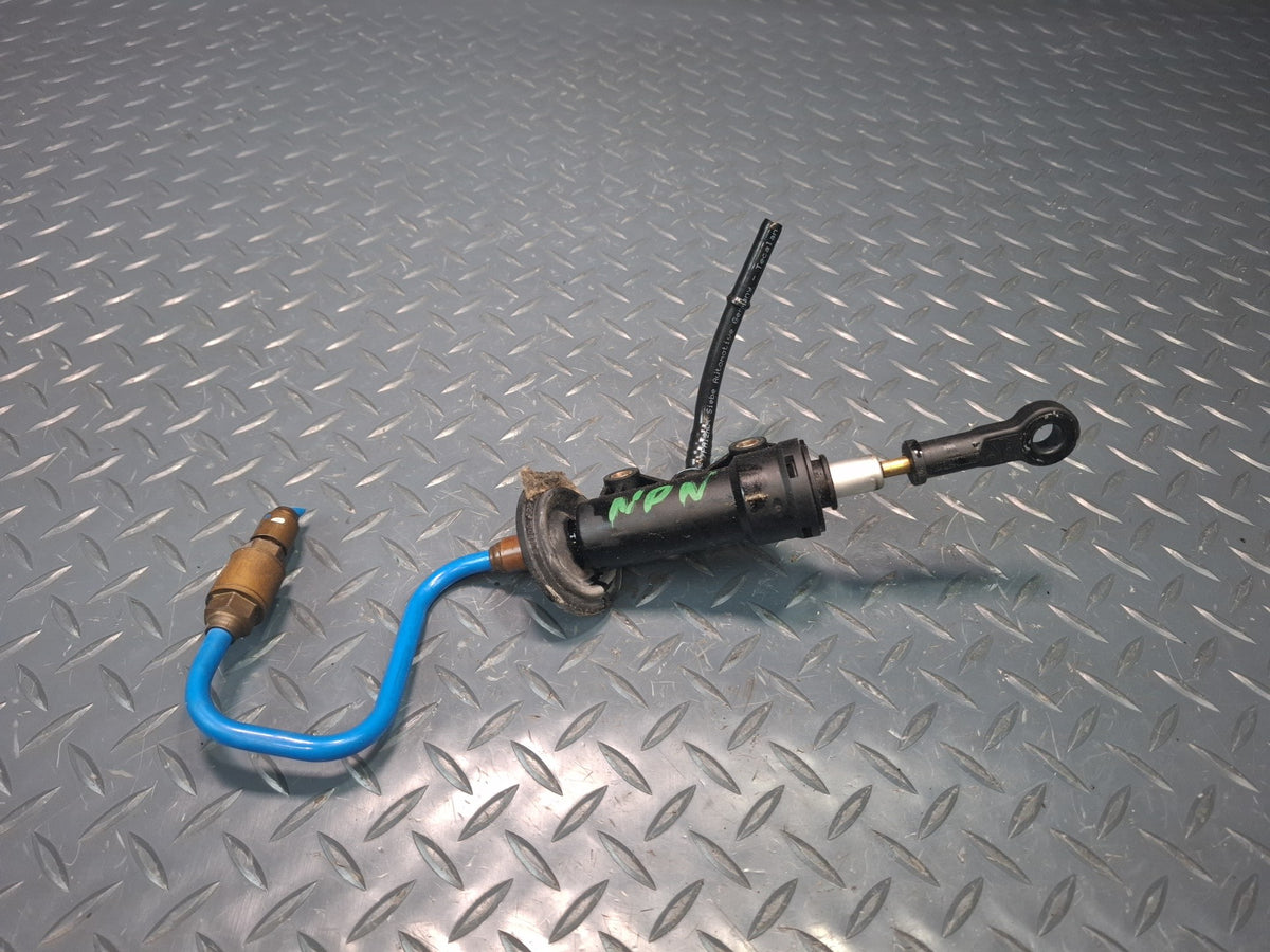 1999-2005 Porsche 911 996 Manual Transmission Clutch Master Cylinder