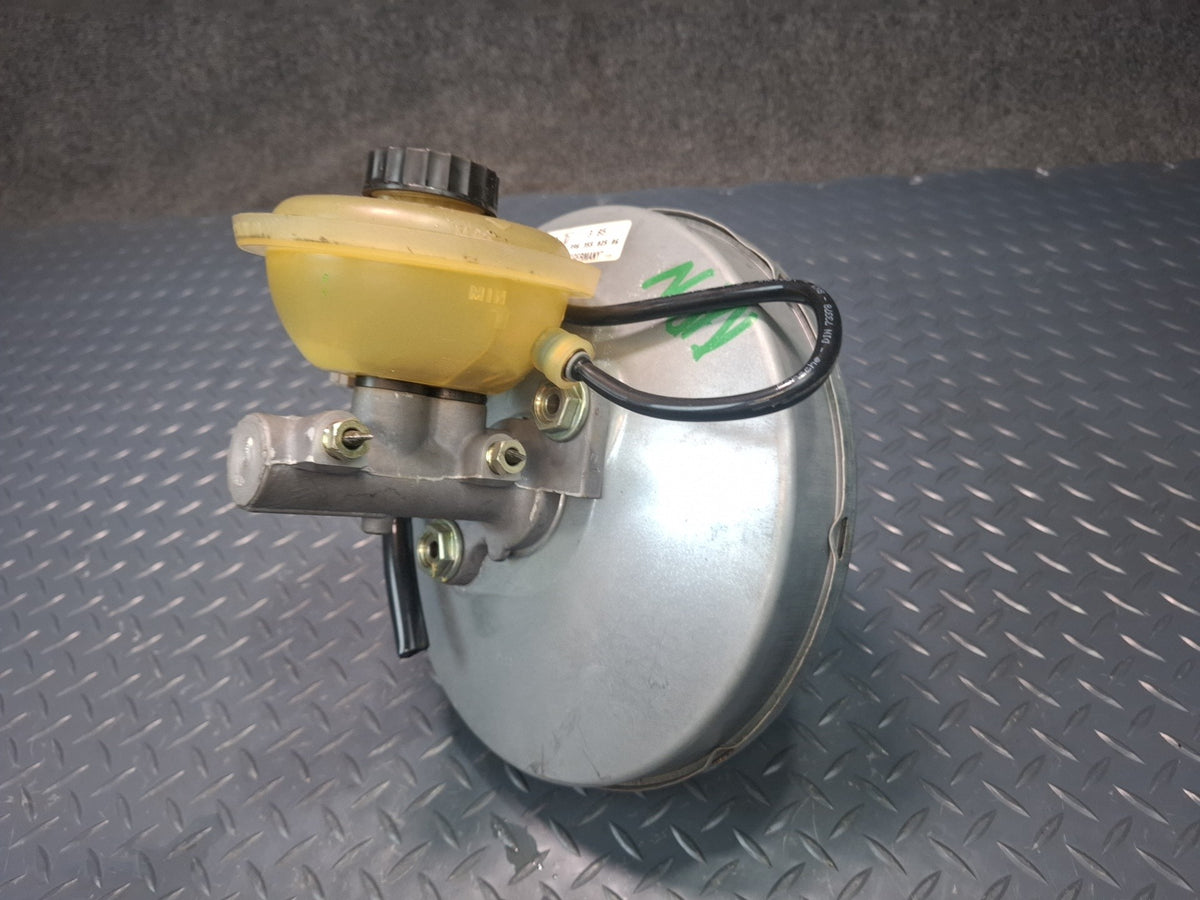 1999-2005 Porsche 911 996 Brake Master Cylinder Booster Fluid Reservoir Tank