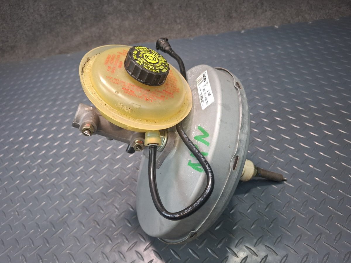 1999-2005 Porsche 911 996 Brake Master Cylinder Booster Fluid Reservoir Tank