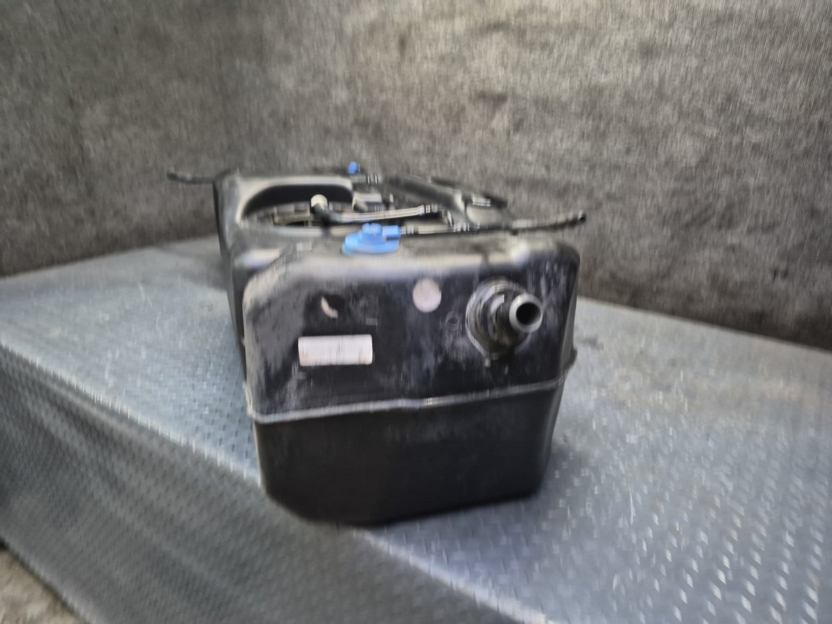 2004-2007 Hummer H2 6.0L Gas Fuel Tank Unit