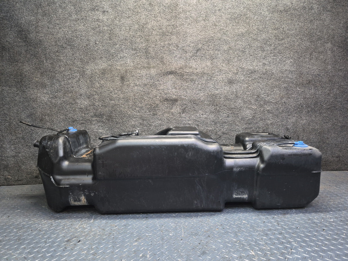 2004-2007 Hummer H2 6.0L Gas Fuel Tank Unit