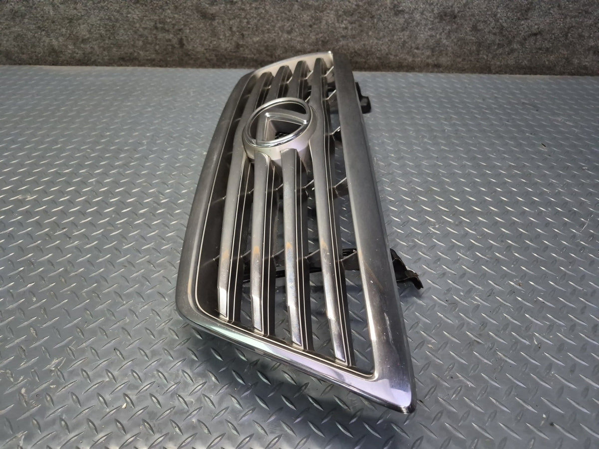 2005-2007 Lexus UZJ100L LX470 Front Engine Radiator Chrome Grille Cover w Emblem