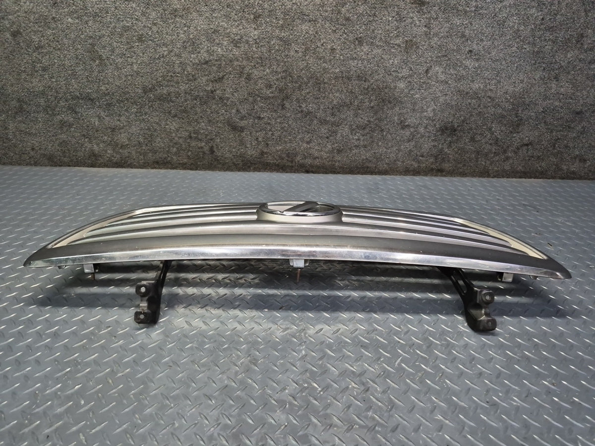 2005-2007 Lexus UZJ100L LX470 Front Engine Radiator Chrome Grille Cover w Emblem