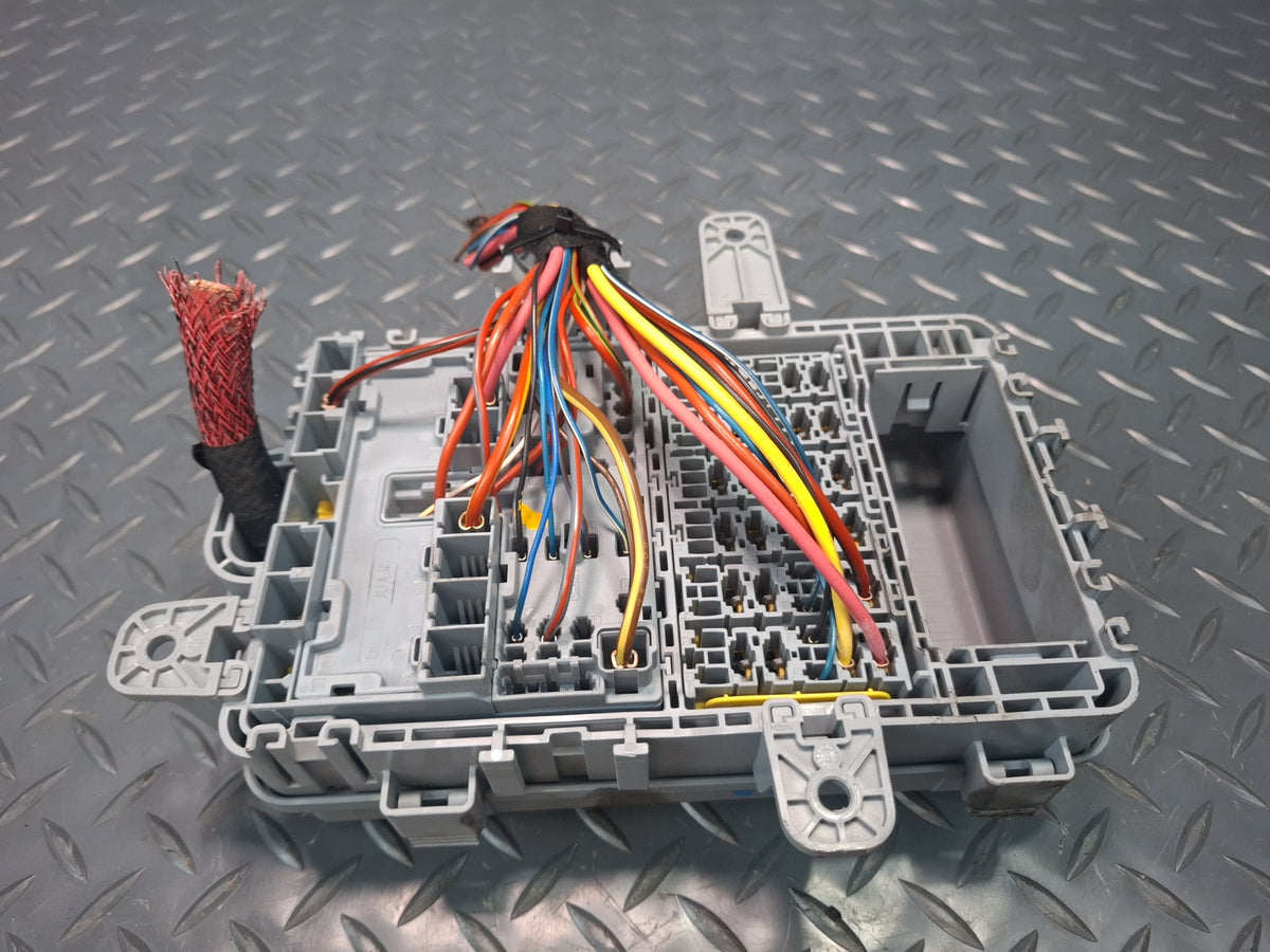17-19 Alfa Romeo Giulia Q4 Rear Trunk Fuse Relay Junction Block Box OEM