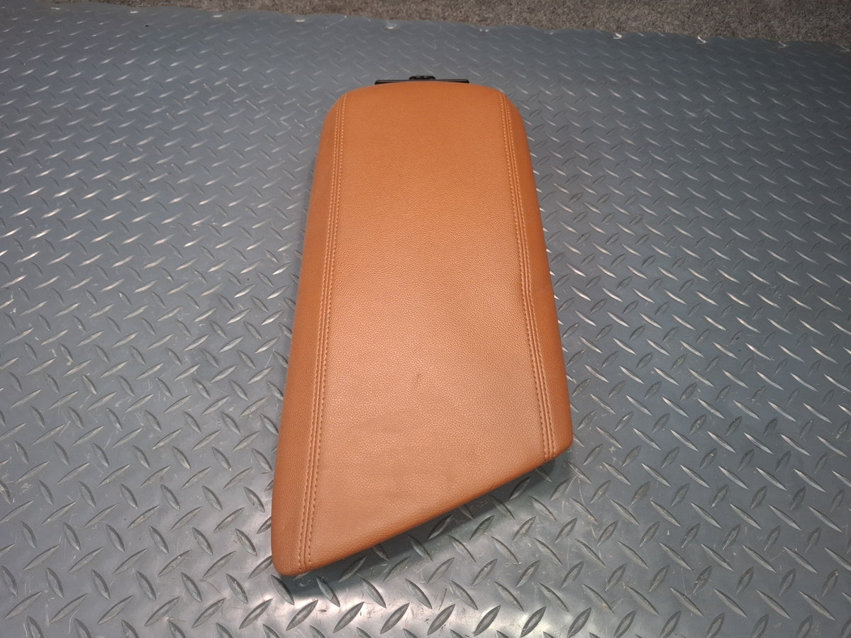 17-19 Alfa Romeo Giulia Center Console Arm Rest Lid Leather Brown OEM