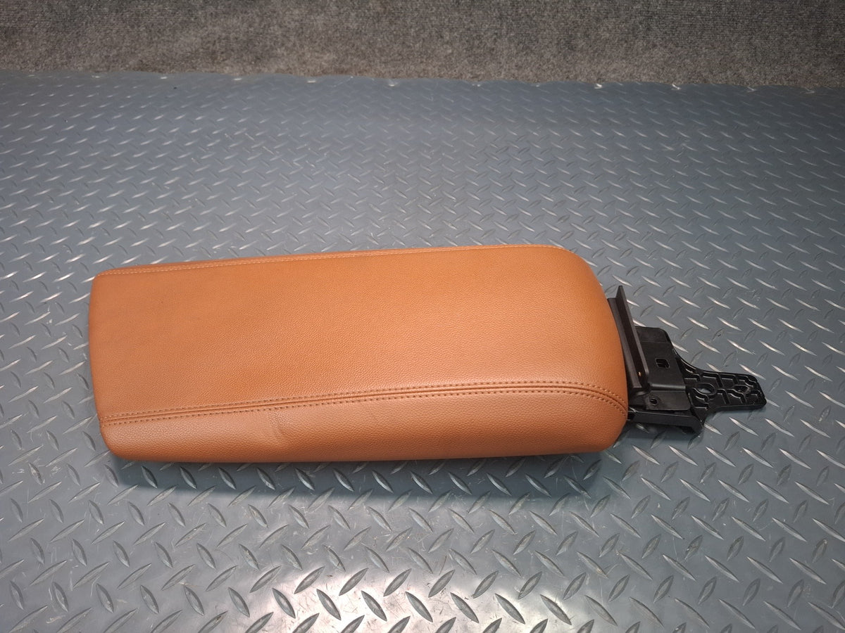 17-19 Alfa Romeo Giulia Center Console Arm Rest Lid Leather Brown OEM