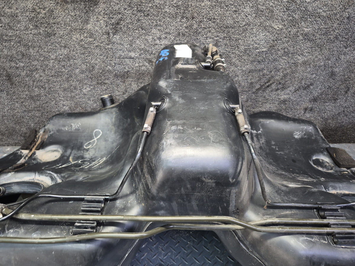1994-1997 BMW E31 840Ci Fuel Tank Unit 1182313