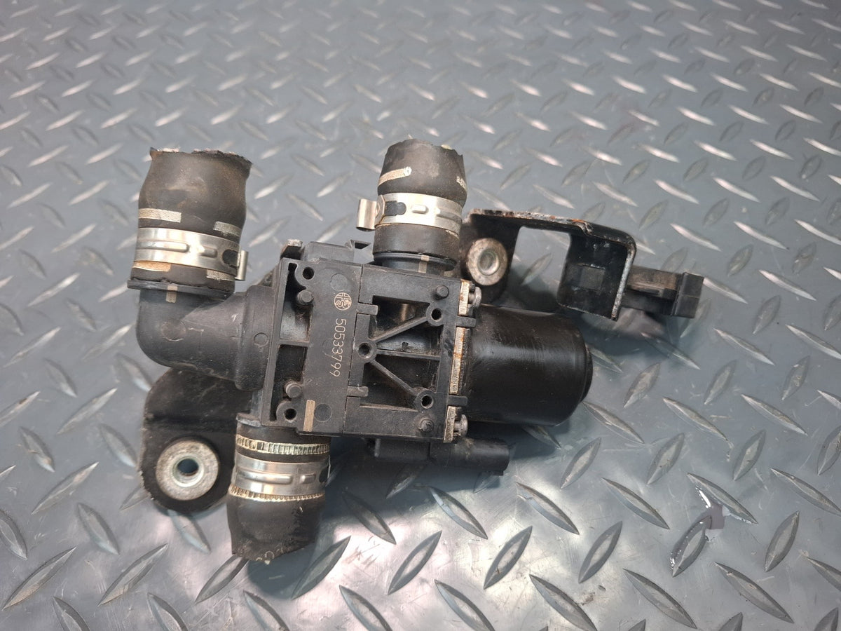 17-19 Alfa Romeo Giulia Q4 Engine Water Heater Valve Unit Assembly 50533799 OEM