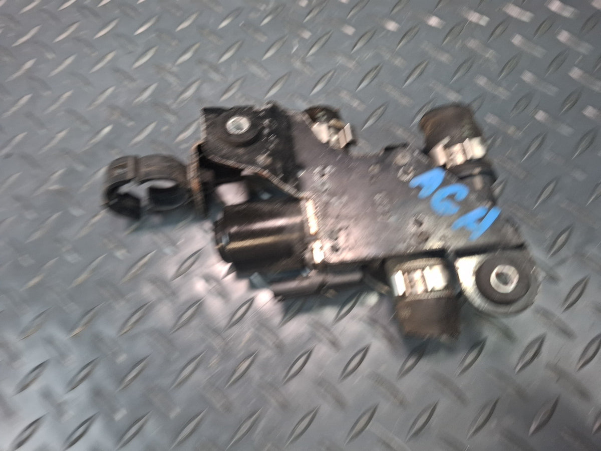 17-19 Alfa Romeo Giulia Q4 Engine Water Heater Valve Unit Assembly 50533799 OEM