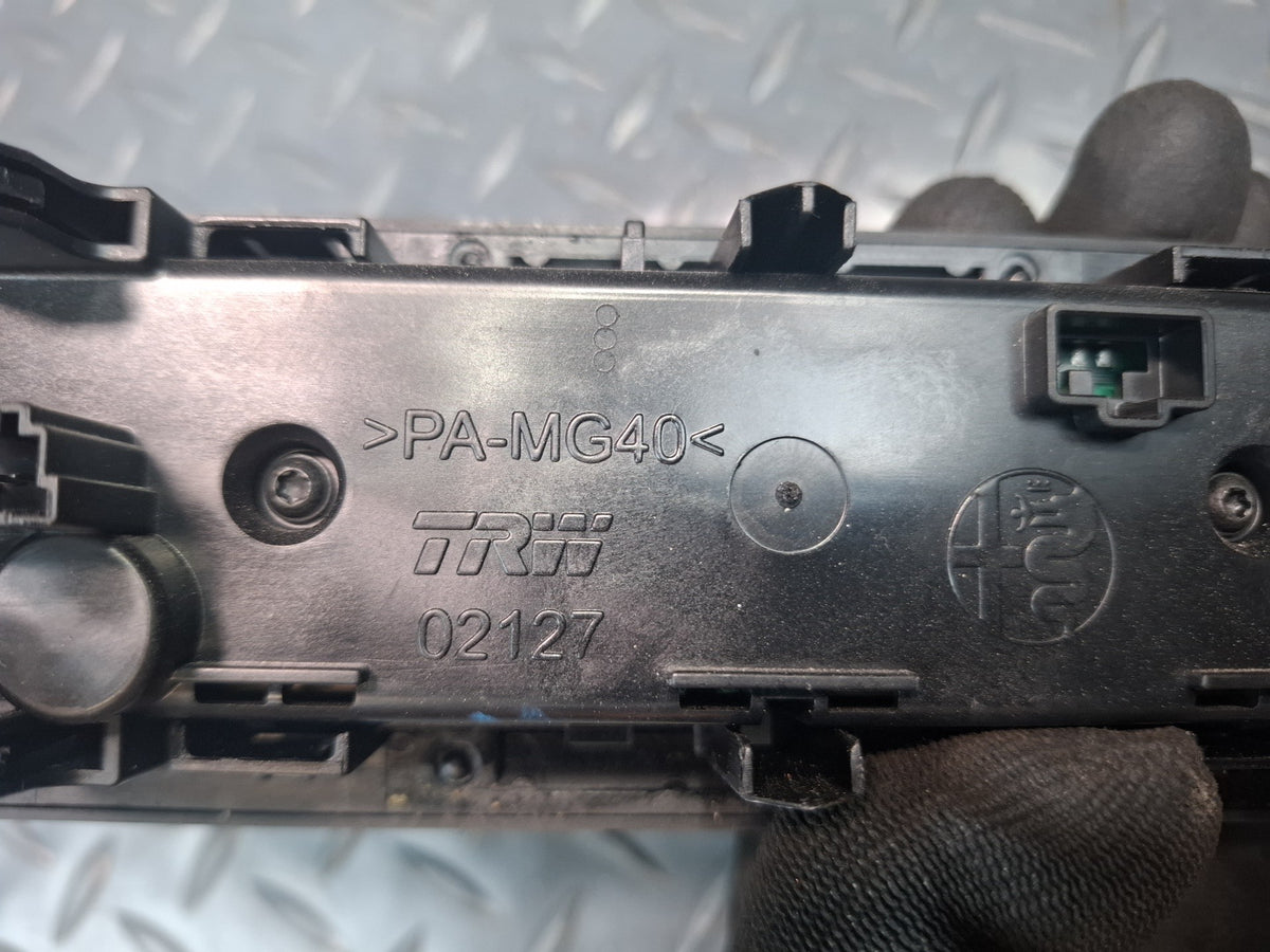 17-19 Alfa Romeo Giulia Q4 AC Heater Climate Control Switch Panel OEM