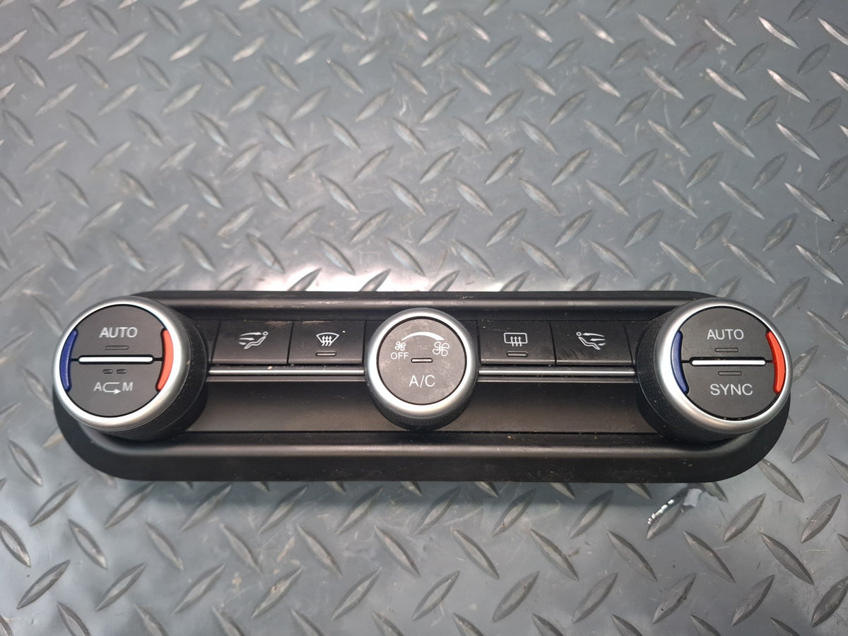 17-19 Alfa Romeo Giulia Q4 AC Heater Climate Control Switch Panel OEM