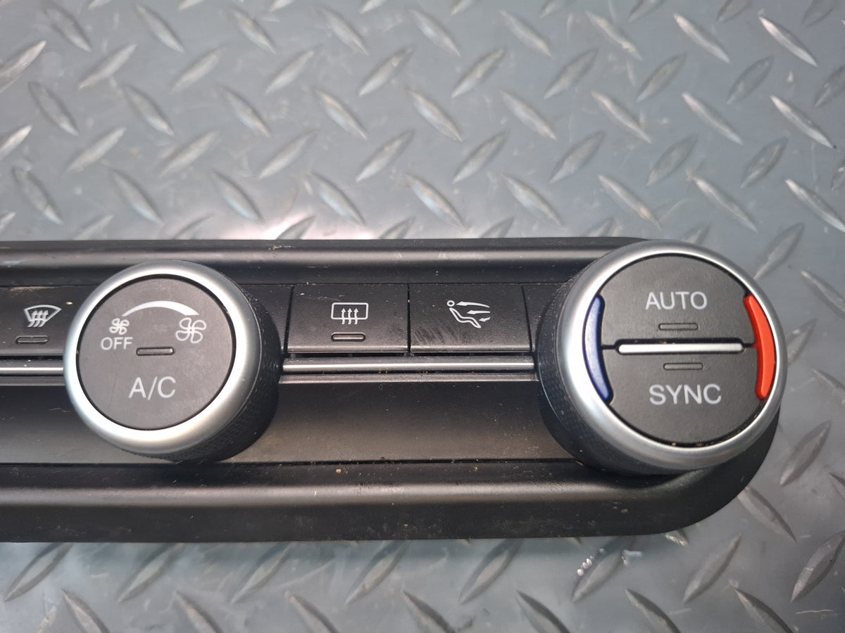 17-19 Alfa Romeo Giulia Q4 AC Heater Climate Control Switch Panel OEM