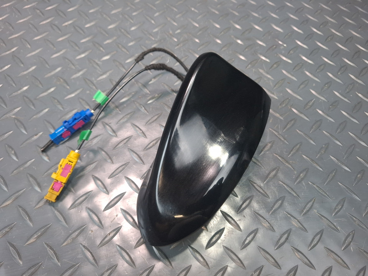 17-22 Alfa Romeo Giulia Q4 Upper TOP Roof FIN Shark Radio Antenna Black OEM