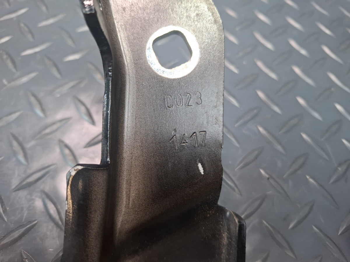 17-22 Alfa Romeo Giulia Set of 2 Front Left & Right Hood Hinge Black OEM