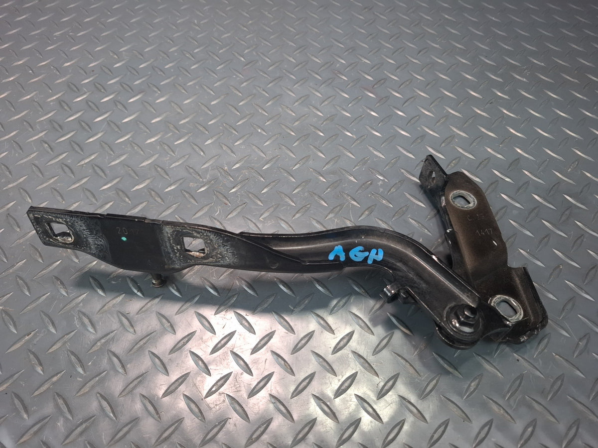 17-22 Alfa Romeo Giulia Set of 2 Front Left & Right Hood Hinge Black OEM