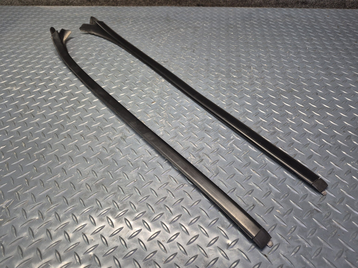 2012-2015 Mercedes W166 Ml-class Set of 2 Front Windshield A Pillar Trim Molding