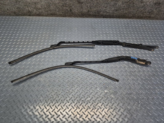 2012-2015 Mercedes W166 Ml-class Set of 2 Front Left & Right Wiper Arm