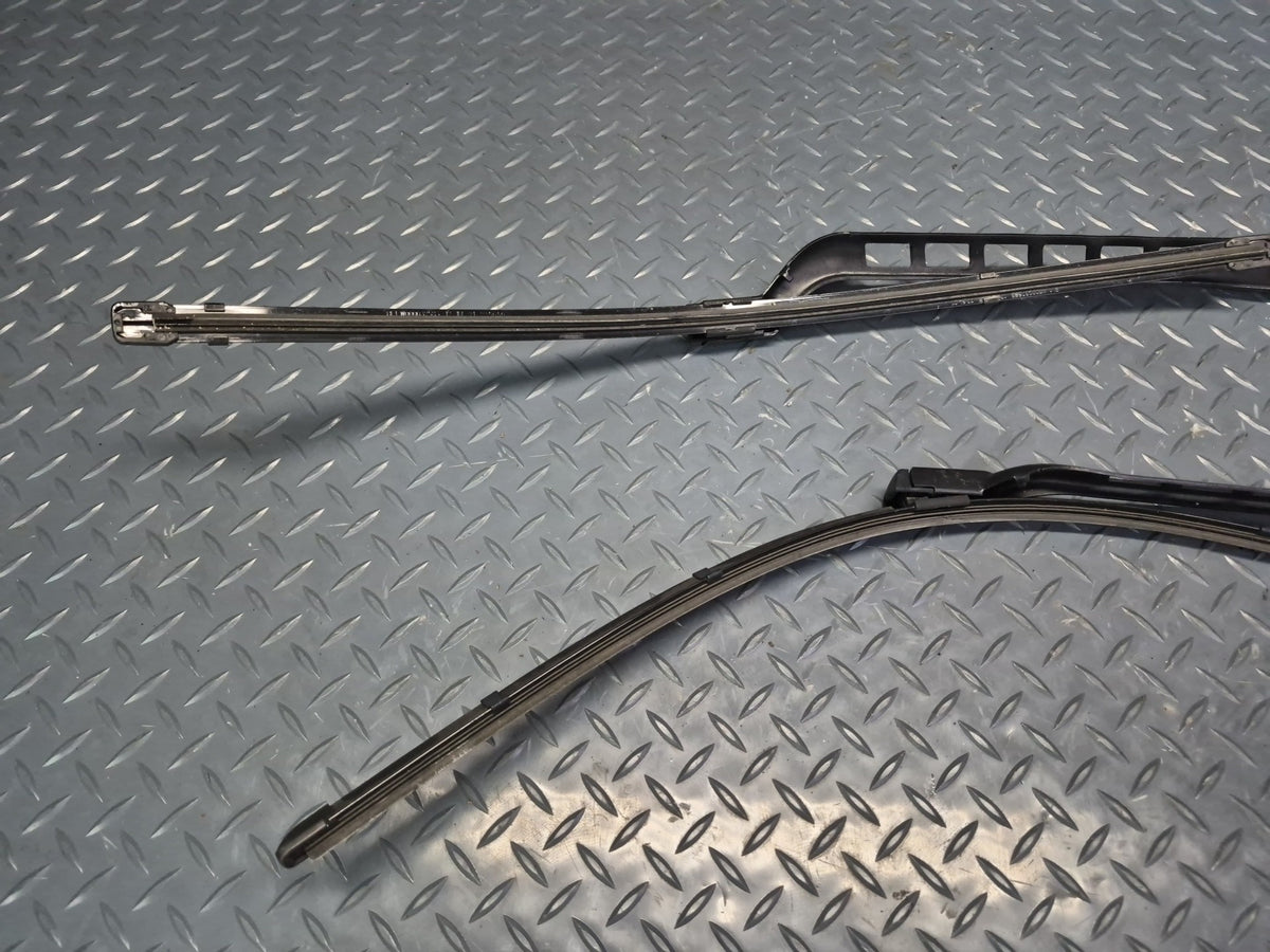 2012-2015 Mercedes W166 Ml-class Set of 2 Front Left & Right Wiper Arm