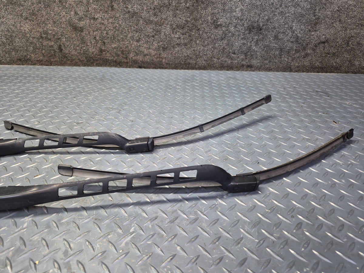 2012-2015 Mercedes W166 Ml-class Set of 2 Front Left & Right Wiper Arm
