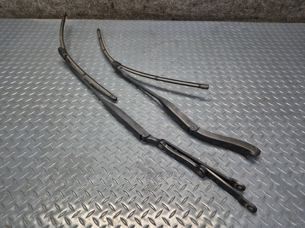 2012-2015 Mercedes W166 Ml-class Set of 2 Front Left & Right Wiper Arm
