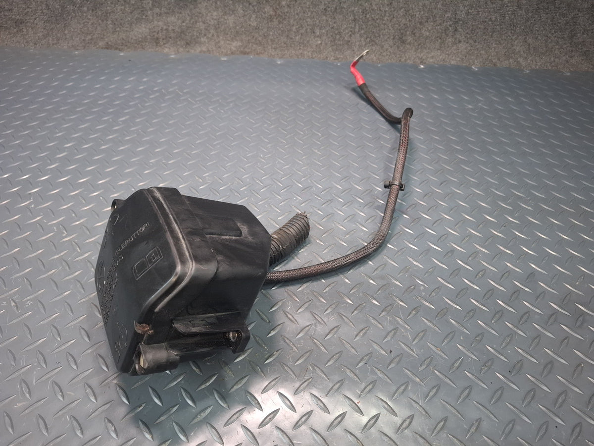 17-19 Alfa Romeo Giulia Q4 952 Engine Bay Fuse Relay Box Module Unit OEM