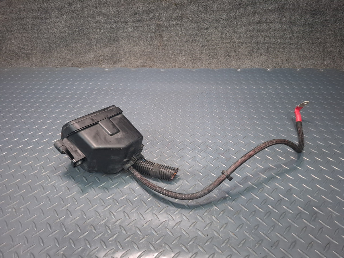 17-19 Alfa Romeo Giulia Q4 952 Engine Bay Fuse Relay Box Module Unit OEM