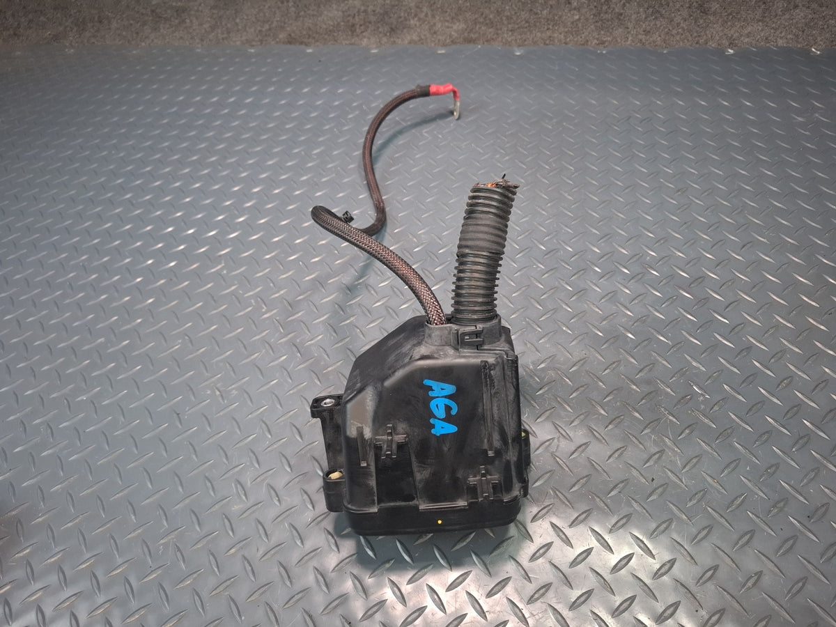 17-19 Alfa Romeo Giulia Q4 952 Engine Bay Fuse Relay Box Module Unit OEM