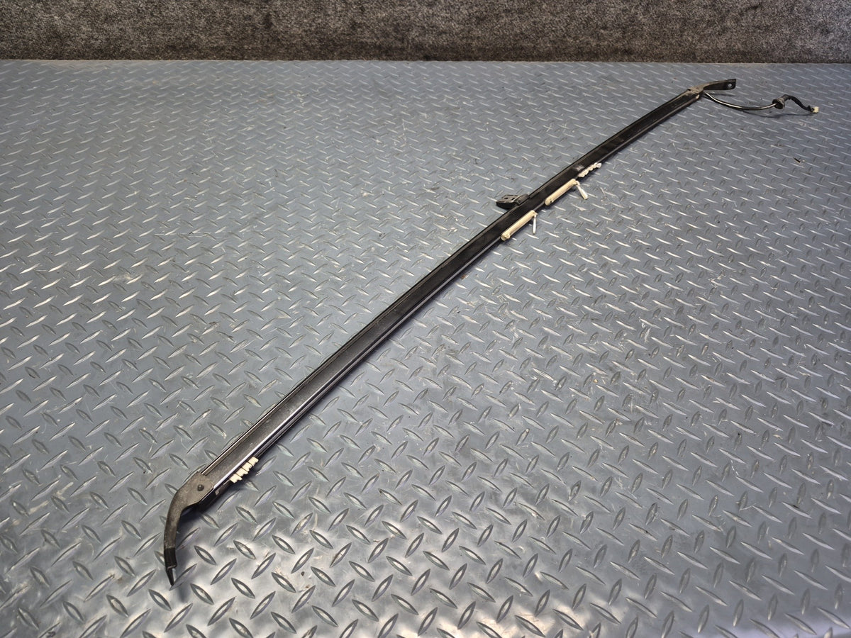 93-98 Toyota Hiace KZH106W Rear Tailgate Upper & Lower Auto Curtain Rail Set OEM