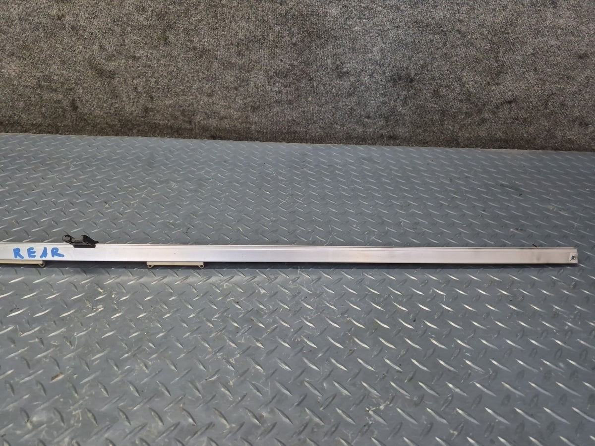 93-98 Toyota Hiace KZH106W Rear Tailgate Upper & Lower Auto Curtain Rail Set OEM