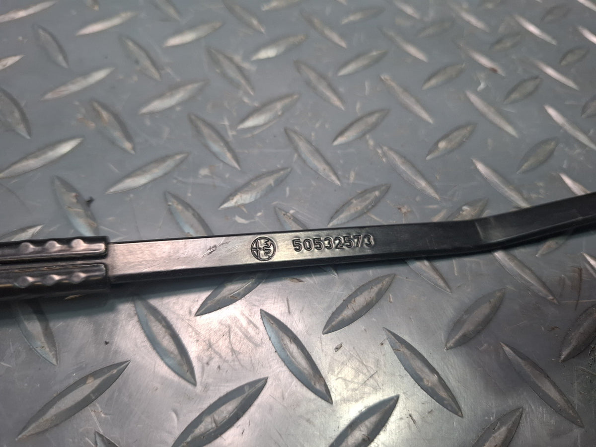 17-24 Alfa Romeo Giulia Left & Right Windshield Wiper Arms w Blade Set OEM