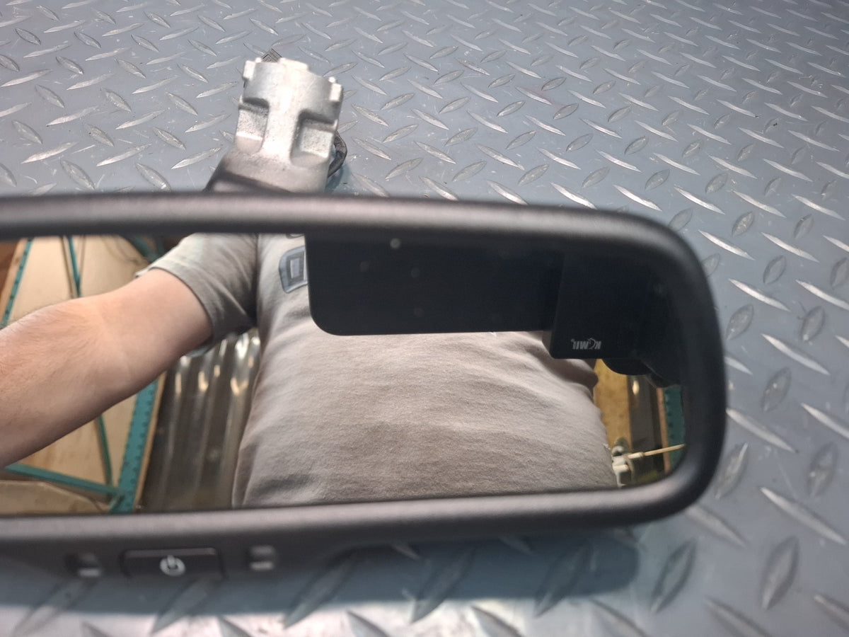 17-25 Alfa Romeo Giulia Front Windshield Interior Auto Dim Rear View Mirror OEM