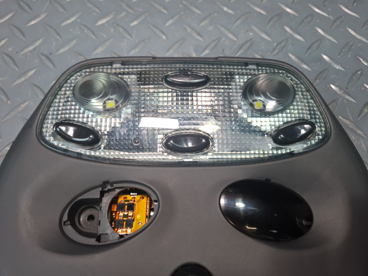99-04 Porsche 911 996 Coupe Front Overhead Console Dome Reading Light Damaged