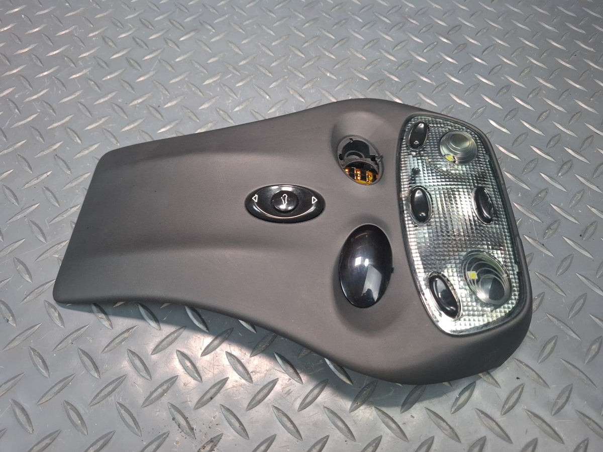 99-04 Porsche 911 996 Coupe Front Overhead Console Dome Reading Light Damaged