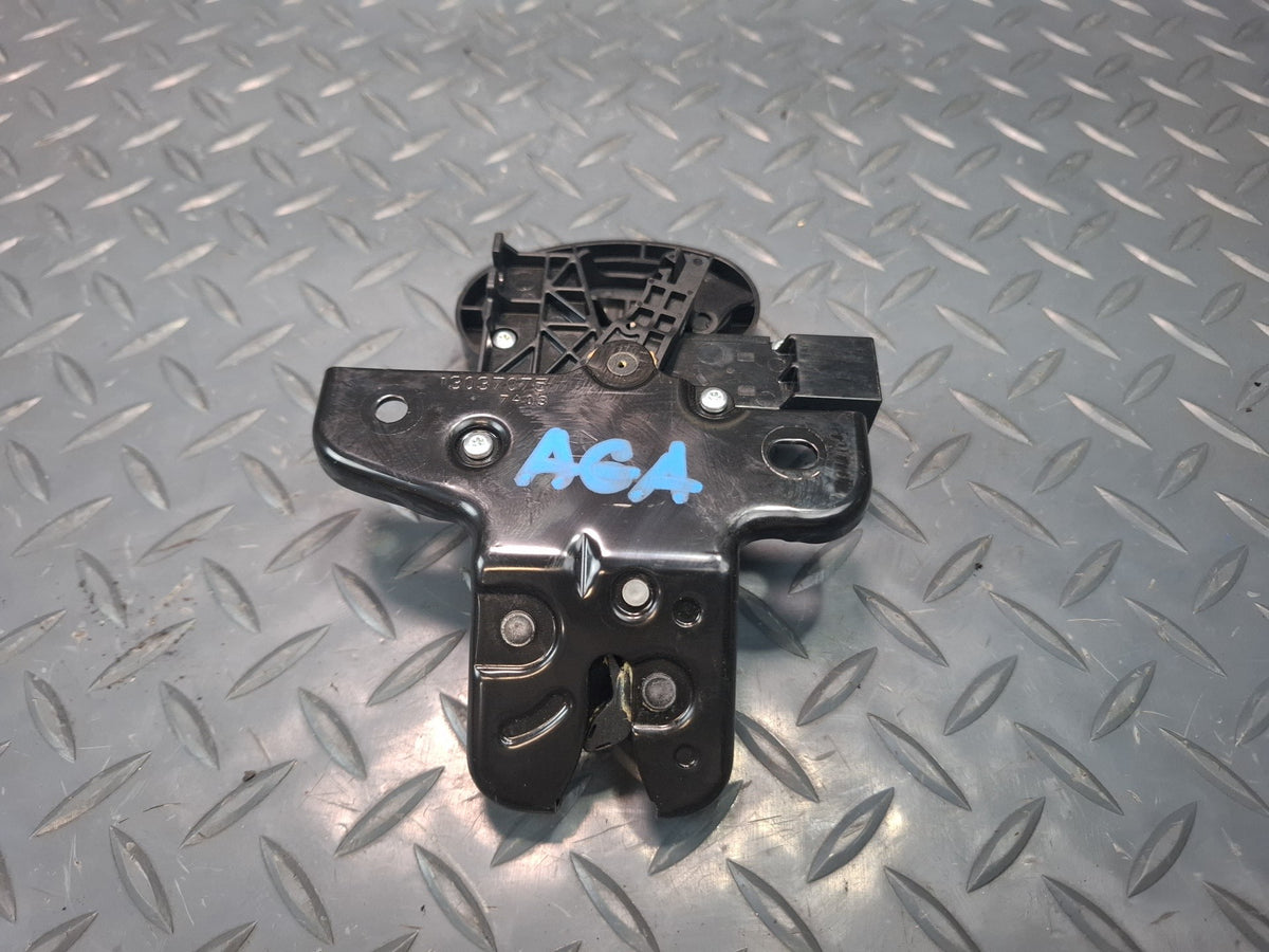 17-26 Alfa Romeo Giulia Rear Trunk Deck Lid Lock Latch Actuator Motor OEM
