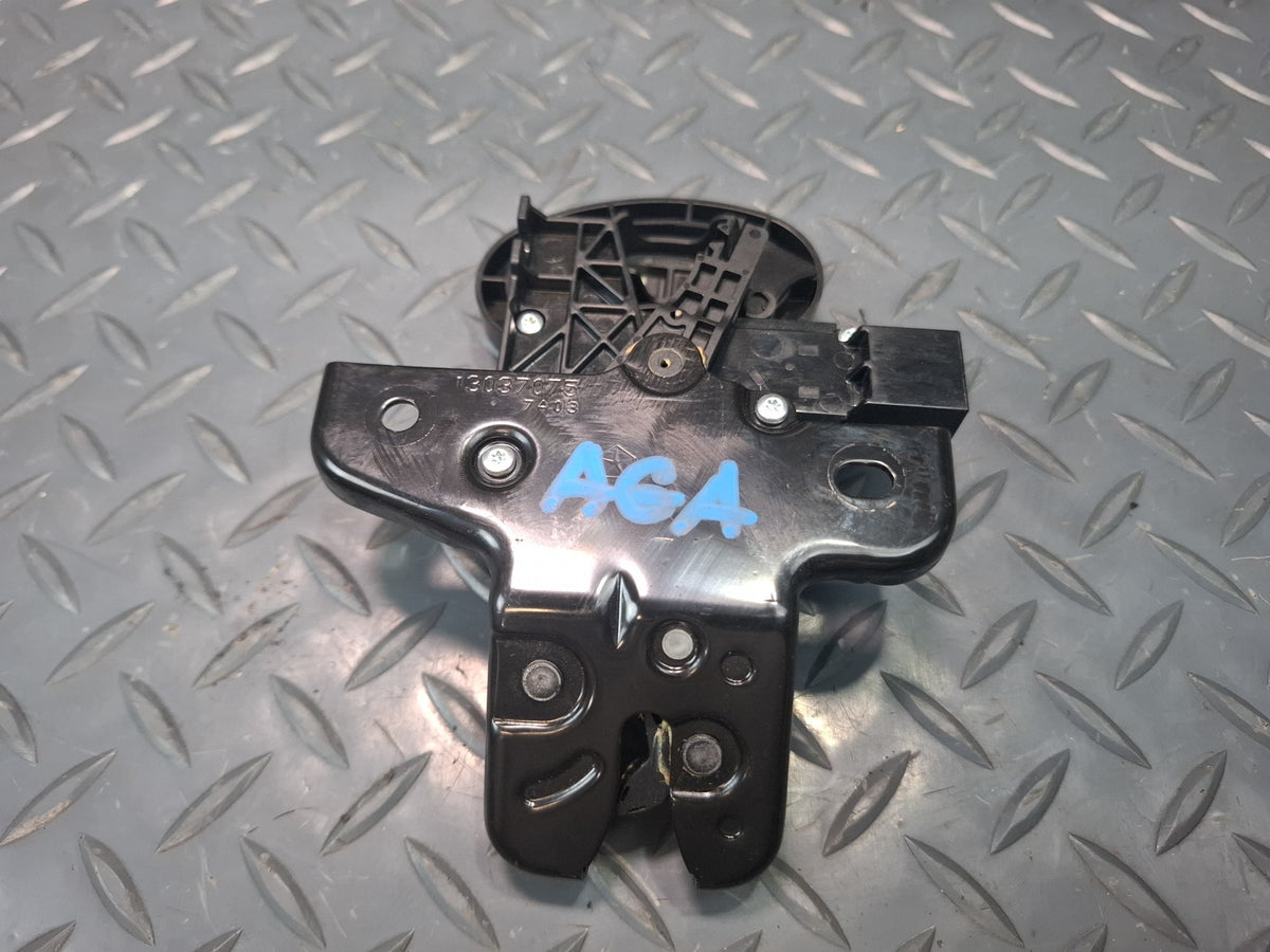 17-26 Alfa Romeo Giulia Rear Trunk Deck Lid Lock Latch Actuator Motor OEM