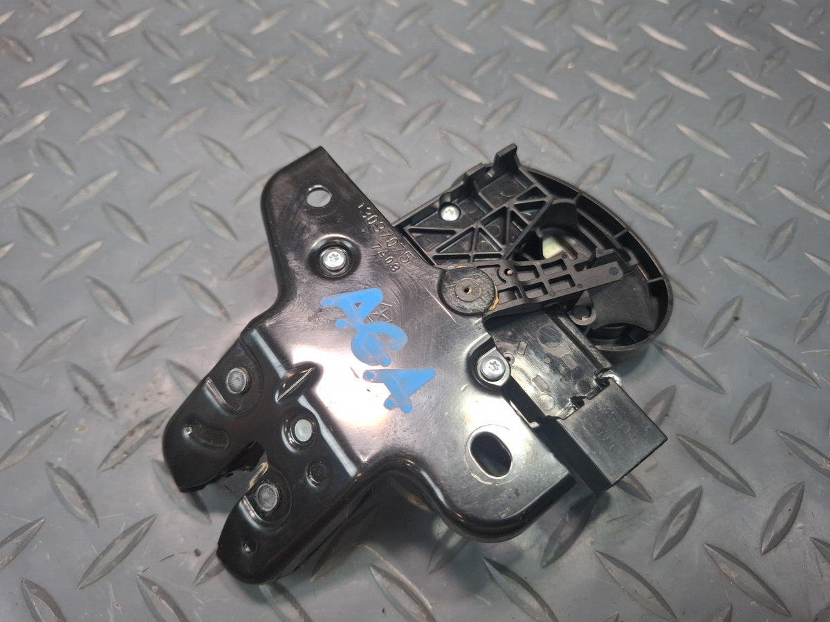 17-26 Alfa Romeo Giulia Rear Trunk Deck Lid Lock Latch Actuator Motor OEM