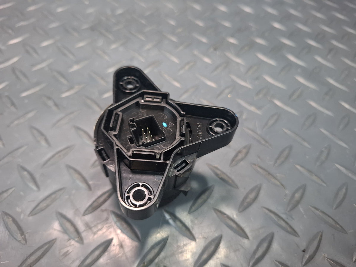 17-19 Alfa Romeo Giulia Q4 Center Console Drive Mode Control Switch 15612925 OEM