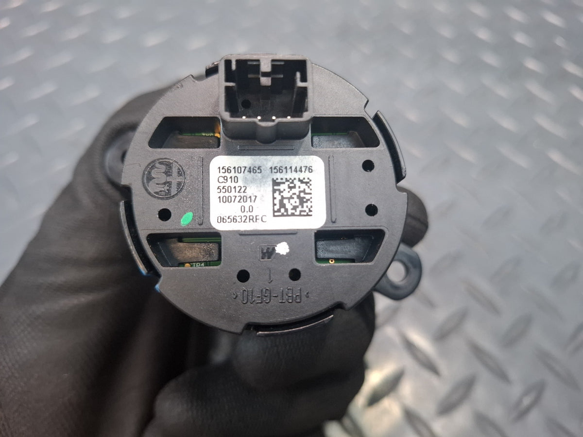 17-19 Alfa Romeo Giulia Q4 Console Radio Stereo Volume Control Switch OEM