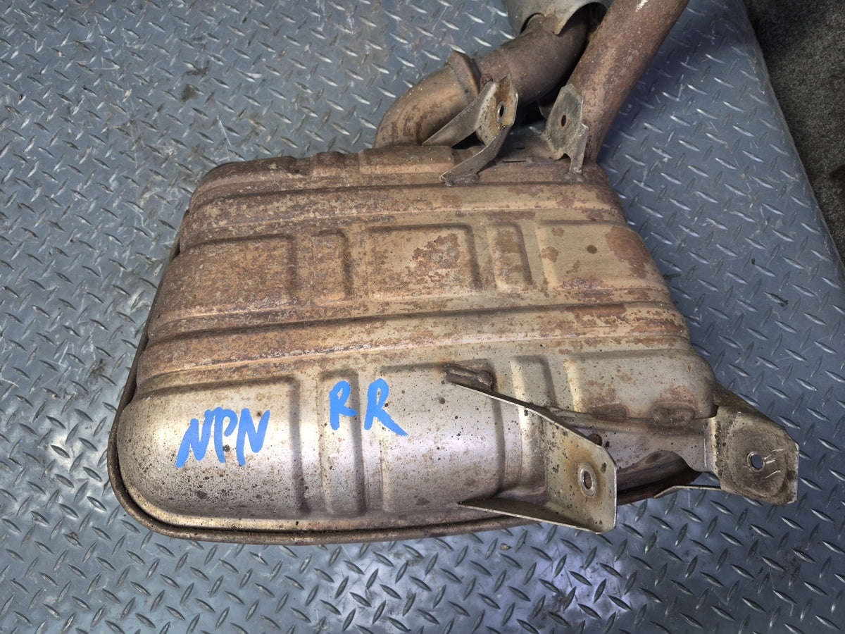 1999-2001 Porsche 911 996 M/T Rear Right Exhaust Muffler w Tip