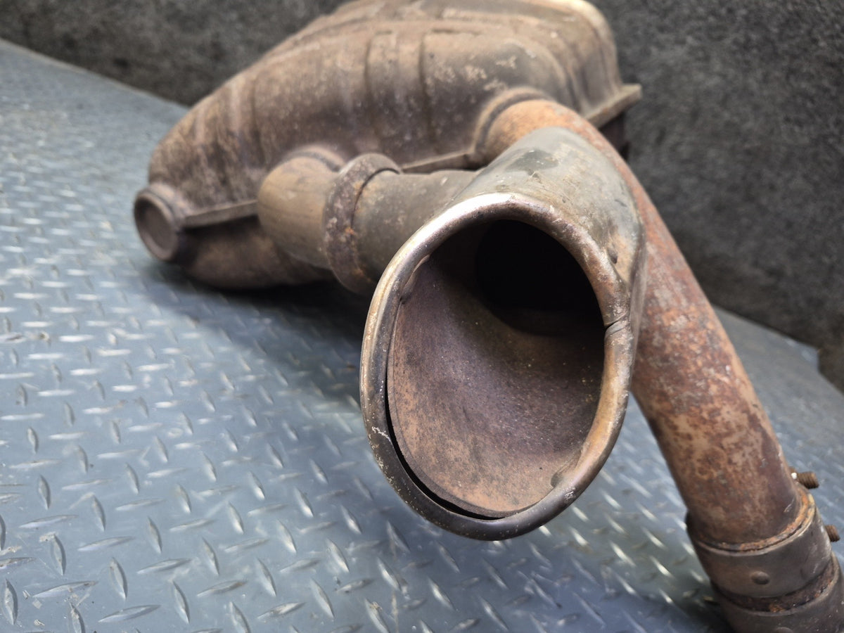 1999-2001 Porsche 911 996 M/T Rear Right Exhaust Muffler w Tip