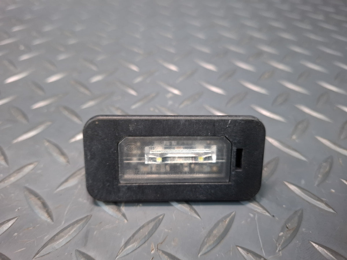 17-19 Alfa Romeo Giulia Q4 Set of 2 License Plate Light Lamp OEM