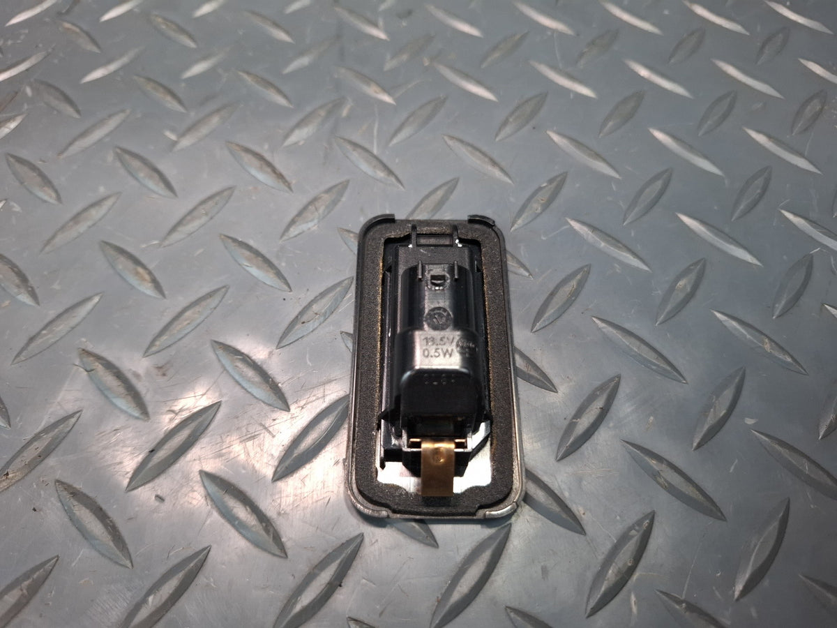 17-19 Alfa Romeo Giulia Q4 Set of 2 License Plate Light Lamp OEM