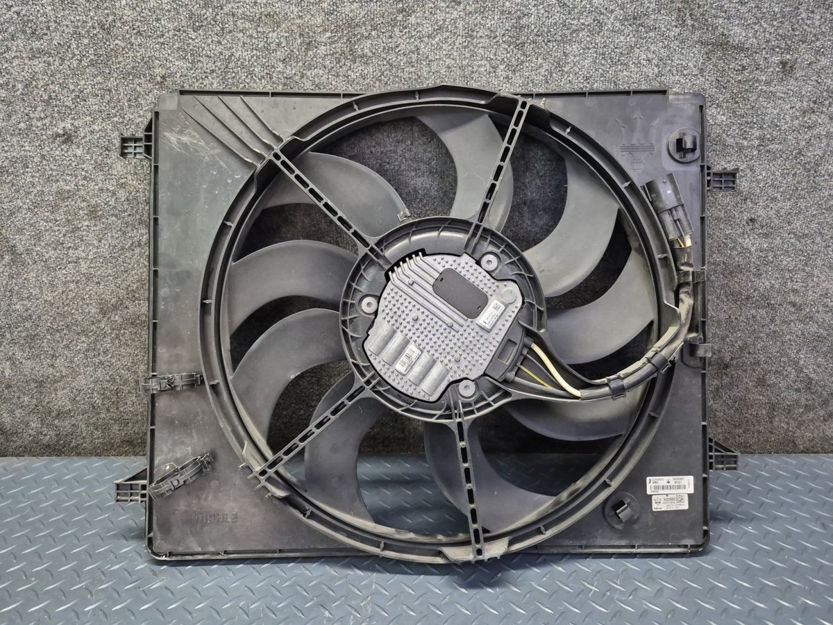 2017-2020 Maserati Levante M161 3.0L Engine Cooling Fan Motor Shroud Damaged