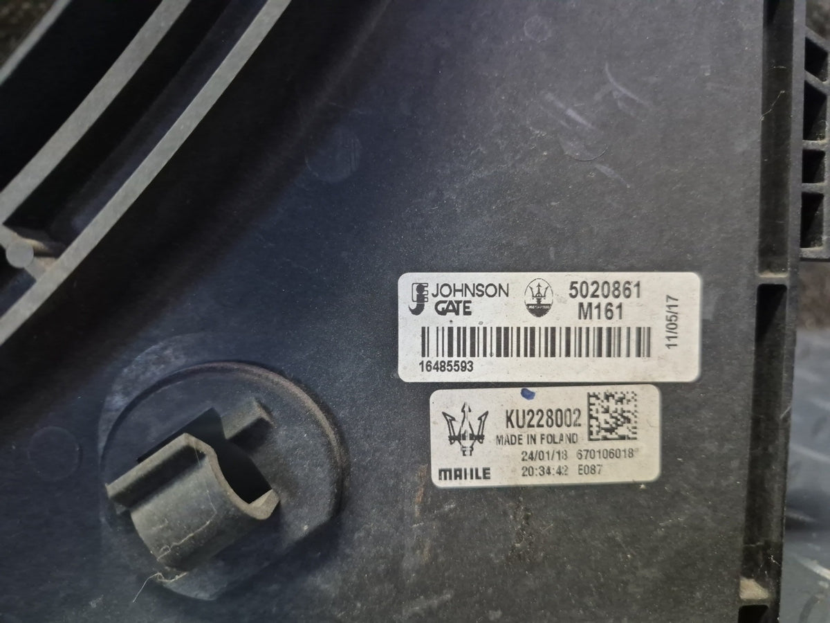 2017-2020 Maserati Levante M161 3.0L Engine Cooling Fan Motor Shroud Damaged