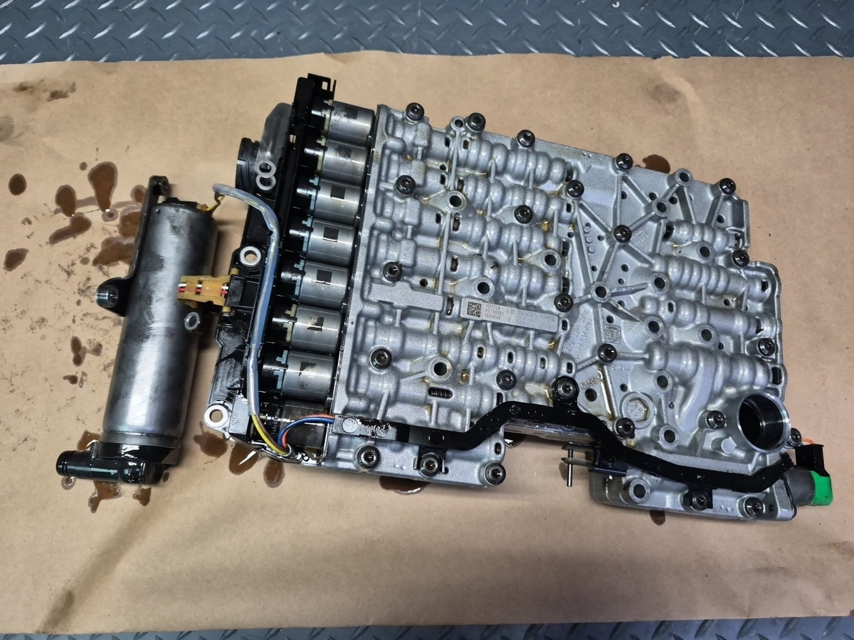 17-23 Alfa Romeo Giulia 2.0L 8HP50 Auto Transmission Valve Body Mechatronic OEM