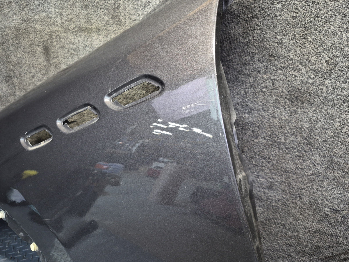 2017-2020 Maserati Levante M161 Front Left Fender Shell Cover Panel Maratea