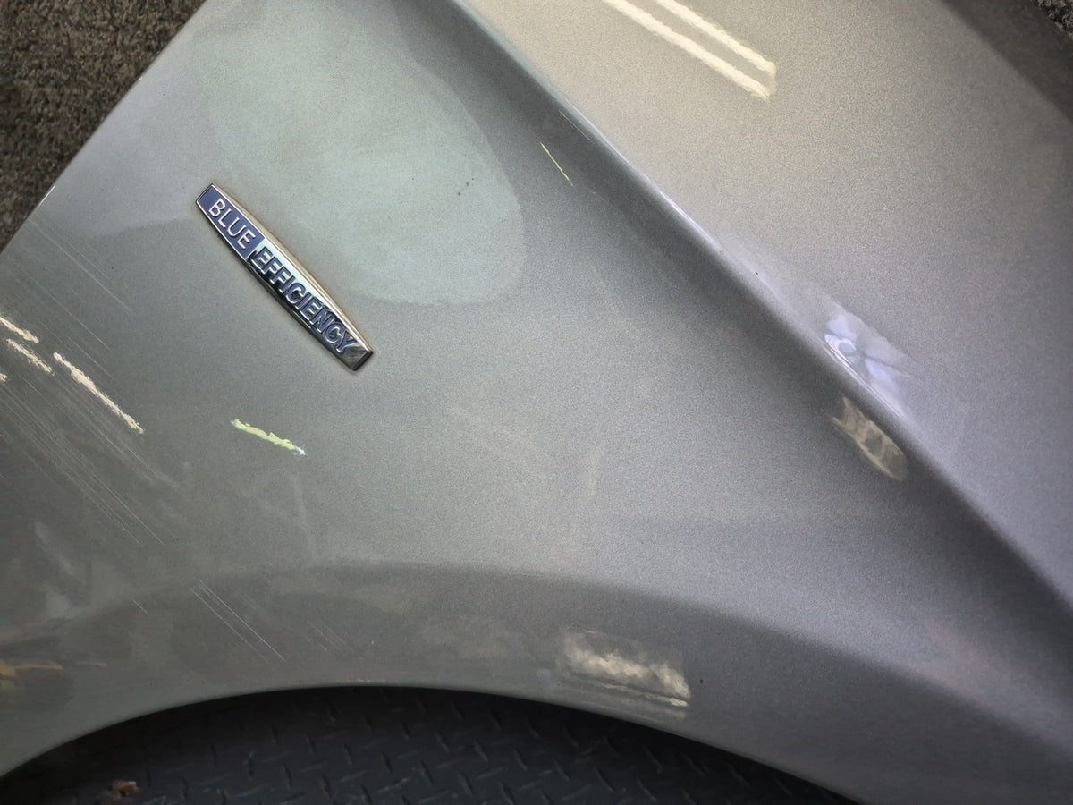 2012-2015 Mercedes W166 Ml-class Front Right Fender Shell Panel Cover Silver